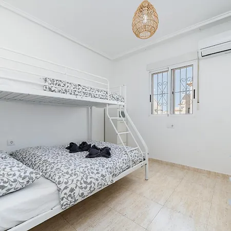 Bungalow Aguas Nuevas Sunrise Torrevieja Zewnętrze zdjęcie